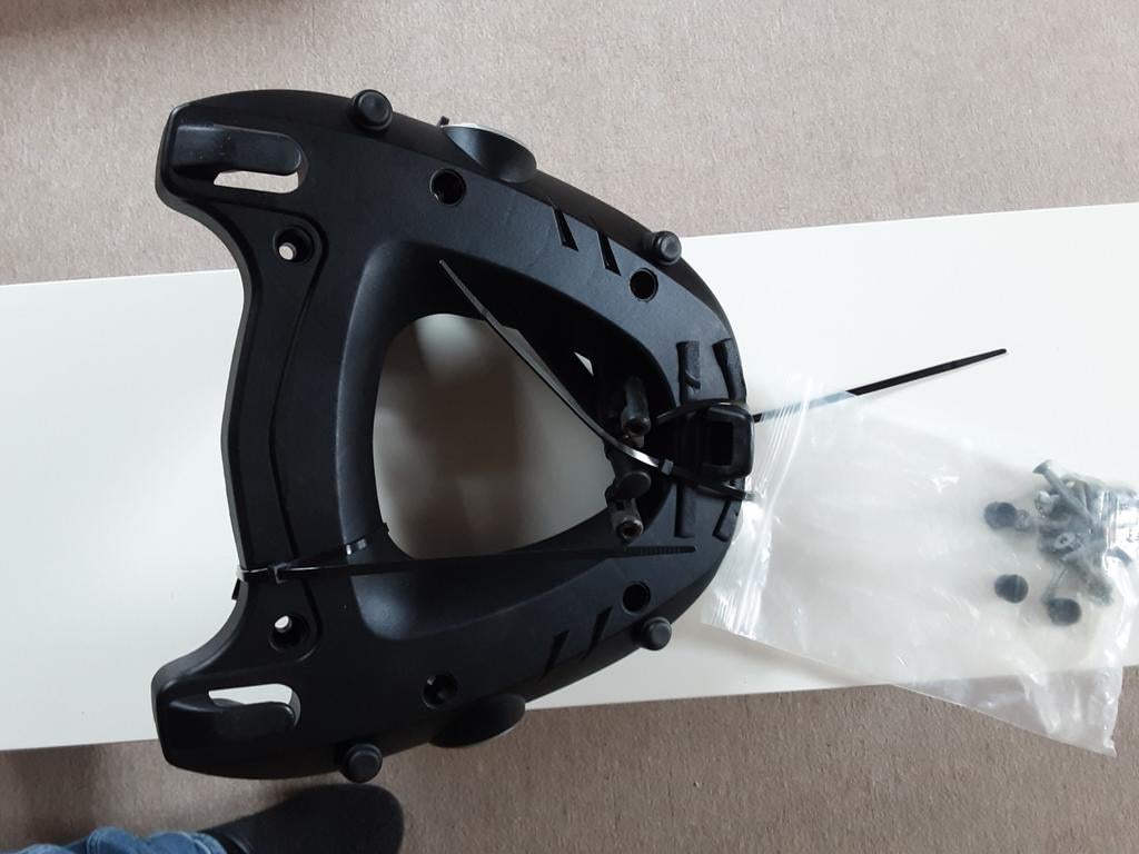 Montage plaat voor Givi monokey  BMW R1200GS, Motoren, Accessoires | Koffers en Tassen, Ophalen of Verzenden