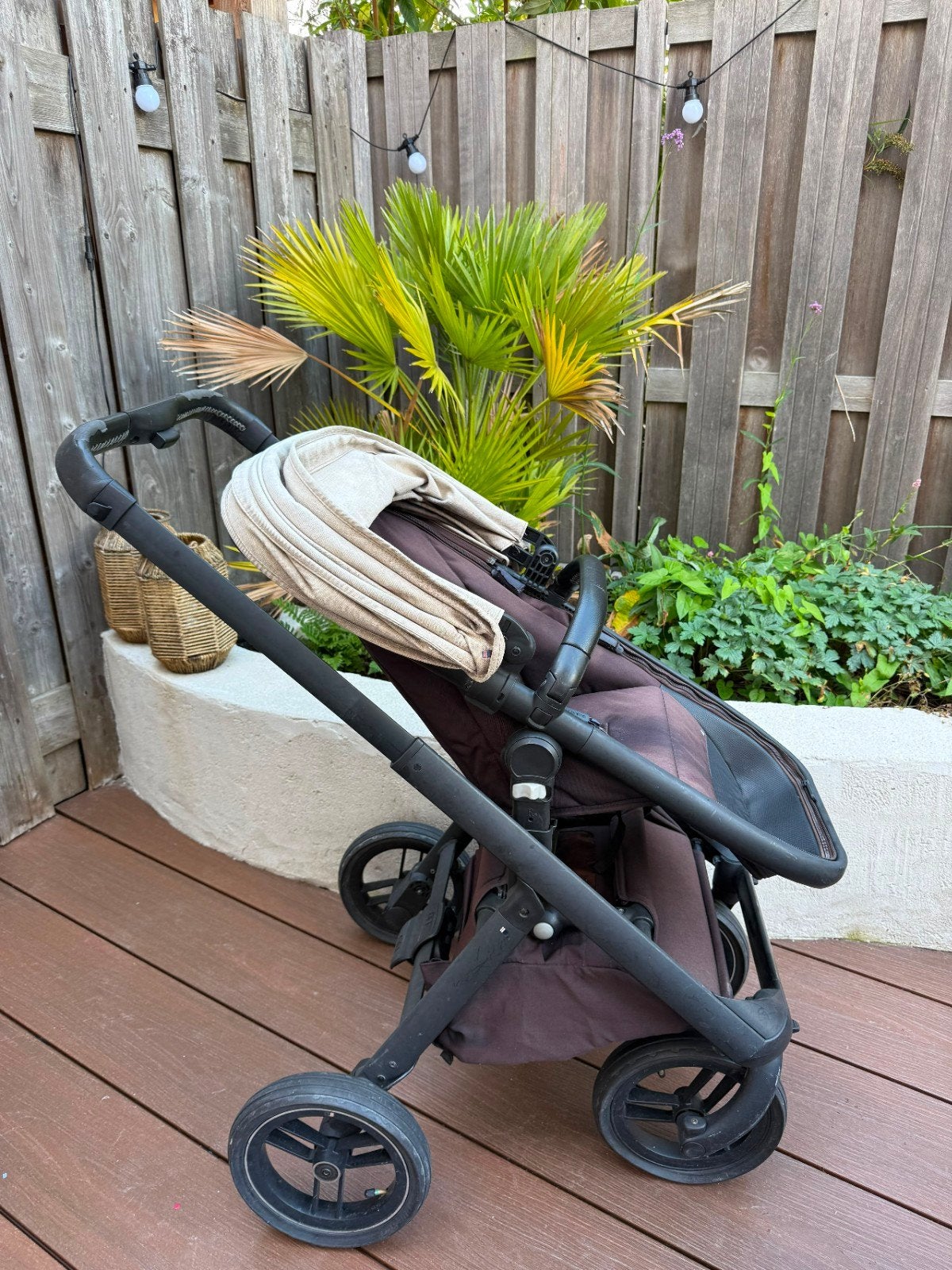 Foto 12 van Dubatti one compleet kinderwagen
kinderwagen is gebruikt, ma