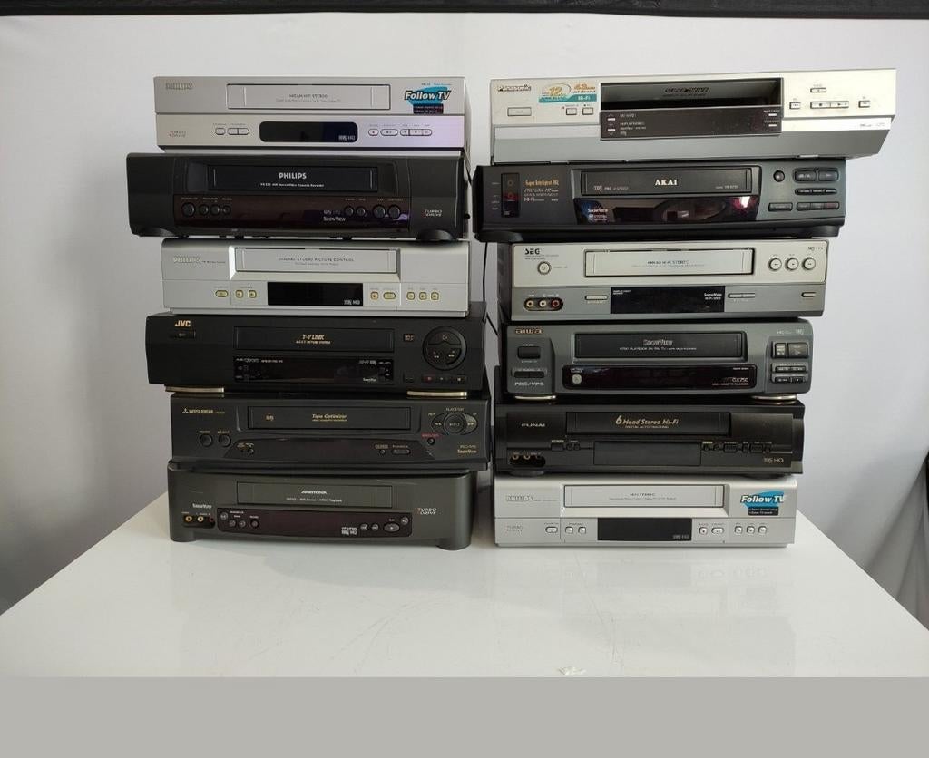 Diverse VHS-spelers en recorders - Verschillende condities, Audio, Tv en Foto, Videospelers, Gebruikt, VHS-speler of -recorder