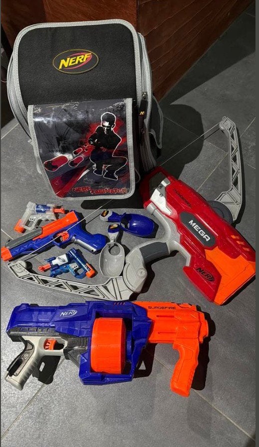 Set Nerf speelgoed !, Ophalen of Verzenden, Zo goed als nieuw
