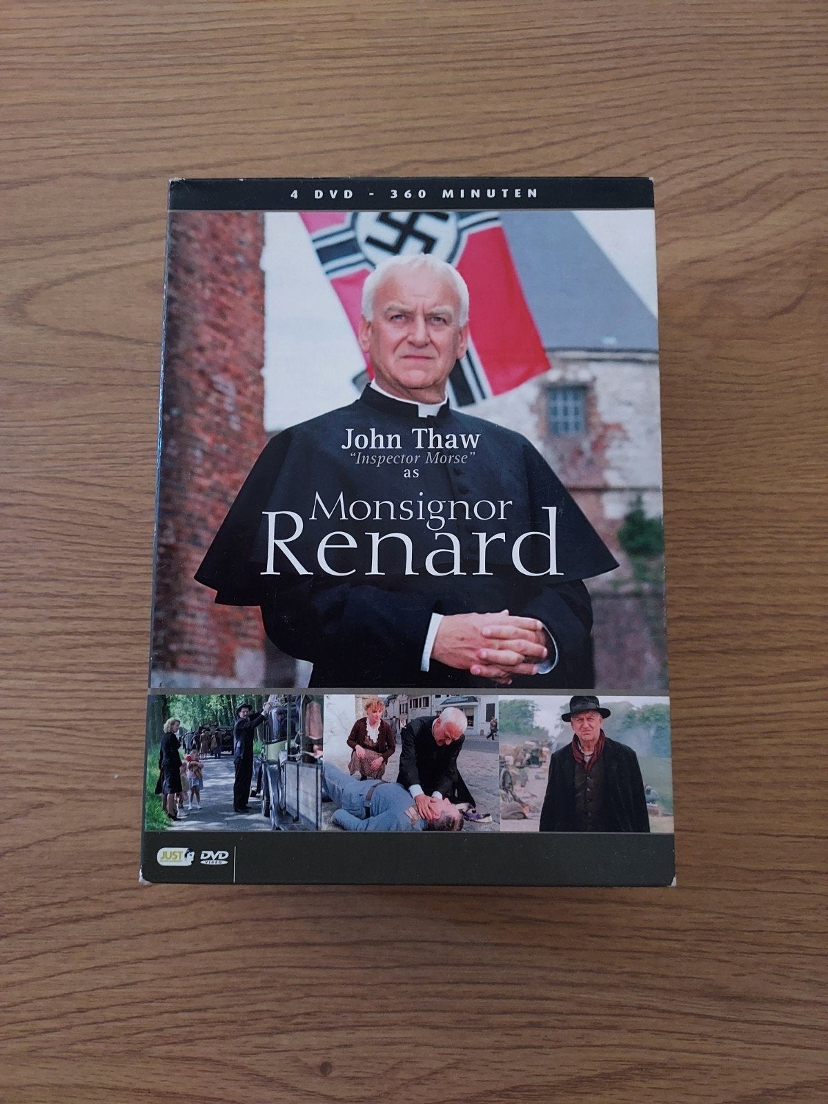 Dvd box Monsignor Renard, Alle leeftijden, Ophalen, Zo goed als nieuw