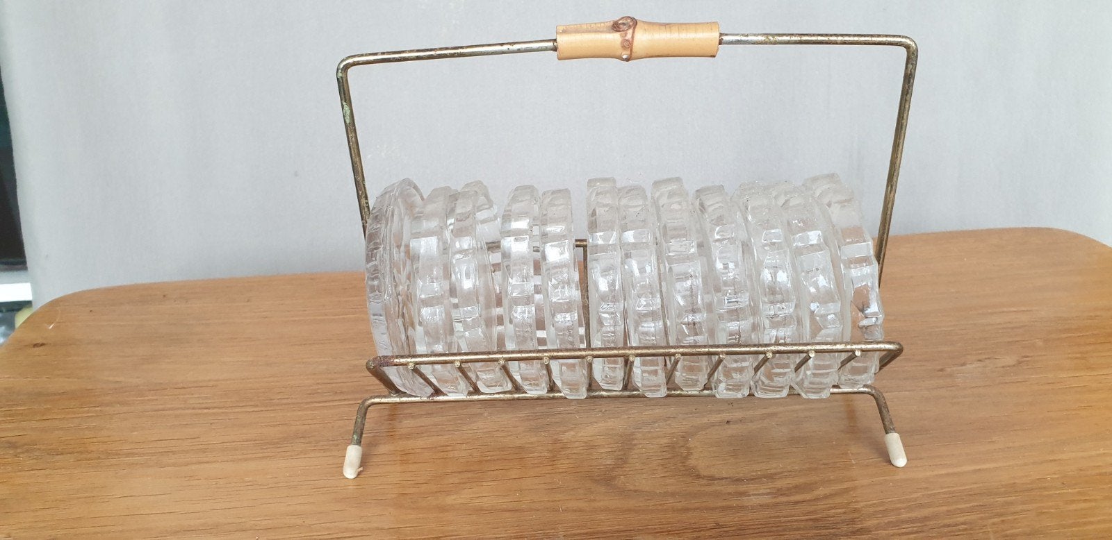 Vintage glazen onderzetters uit de jaren '50 met houder, Huis en Inrichting, Gebruikt, Glasonderzetter, Ophalen of Verzenden, Overige kleuren