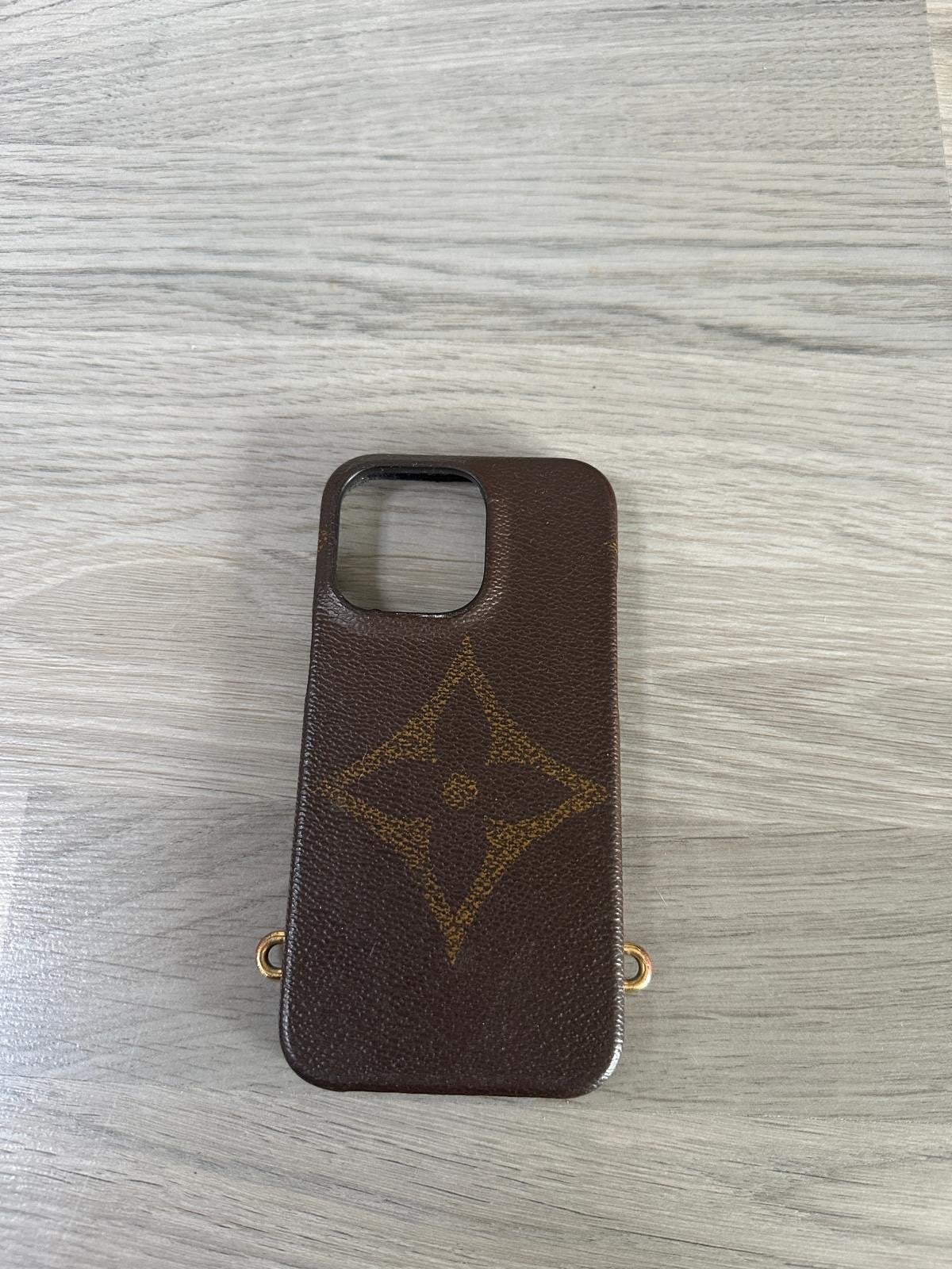 Louis Vuitton Bumper on Strap iPhone 13 Pro Monogram Hoesje, Textiel, Gebruikt, IPhone 13 Pro, Overige merken