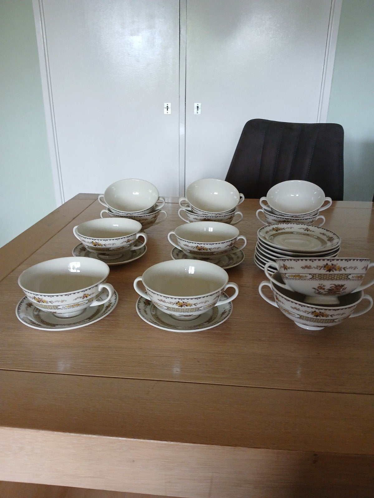 doulton royal hamilton servies, Ophalen