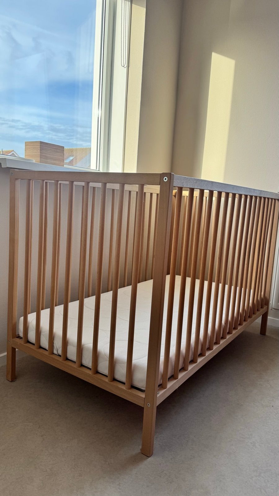 IKEA Sniglar ledikant met matras - Zo goed als nieuw, Ophalen, 140 tot 160 cm, Zo goed als nieuw, Matras