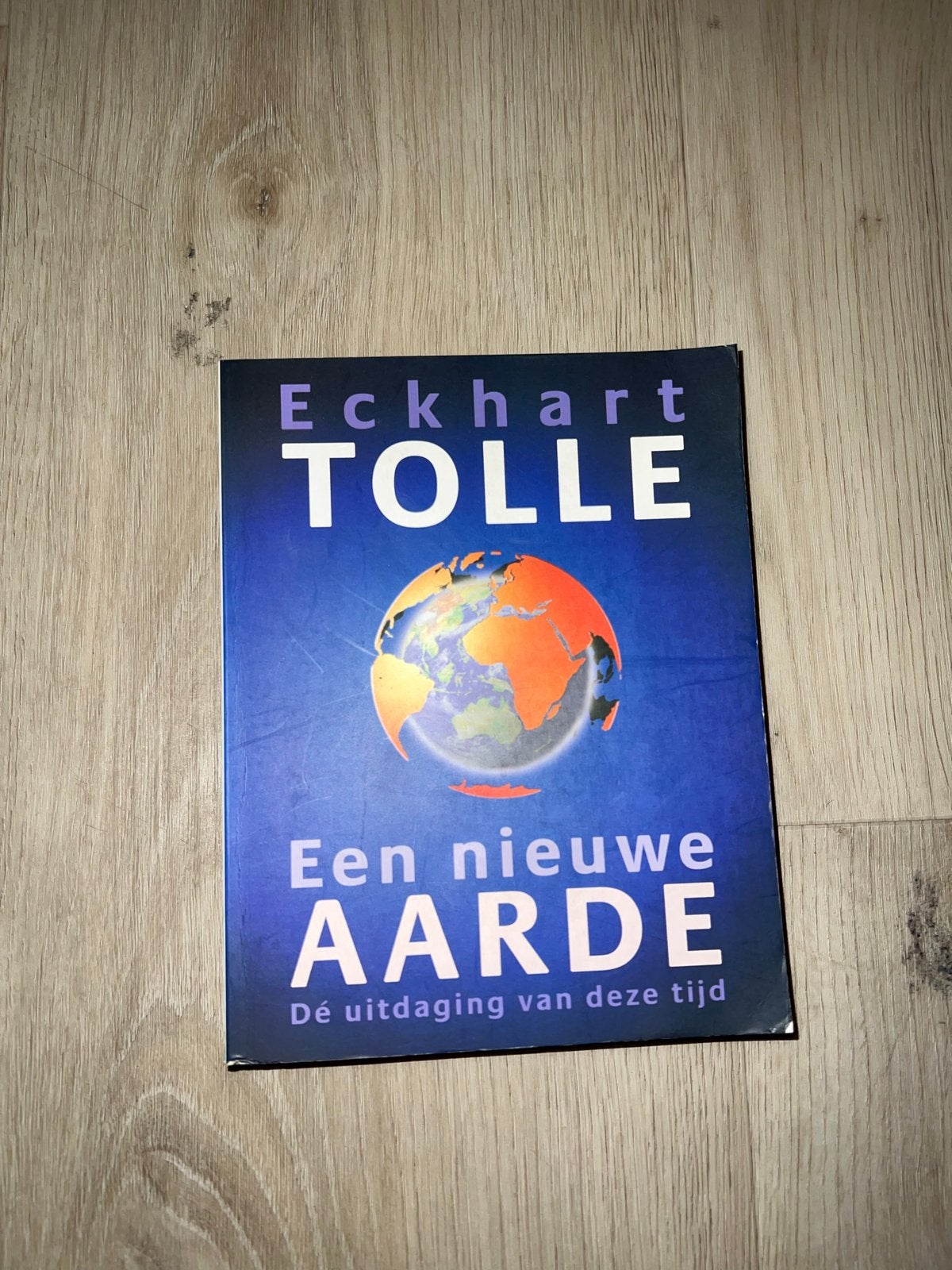 Een nieuwe aarde - Eckhart Tolle, Ophalen of Verzenden, Gelezen, Spiritualiteit algemeen, Achtergrond en Informatie