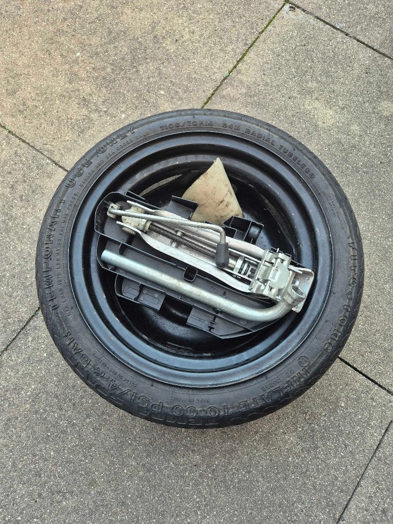 Thuiskomer / reservewiel 14 inch, Ophalen, Zo goed als nieuw