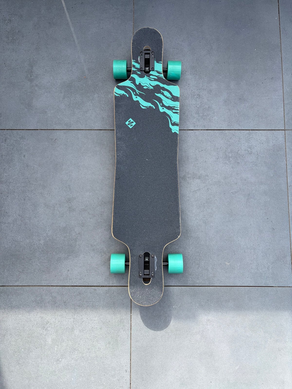 Longboard - Zo goed als nieuw, Sport en Fitness, Skateboarden, Ophalen, Zo goed als nieuw, Skateboard, Longboard