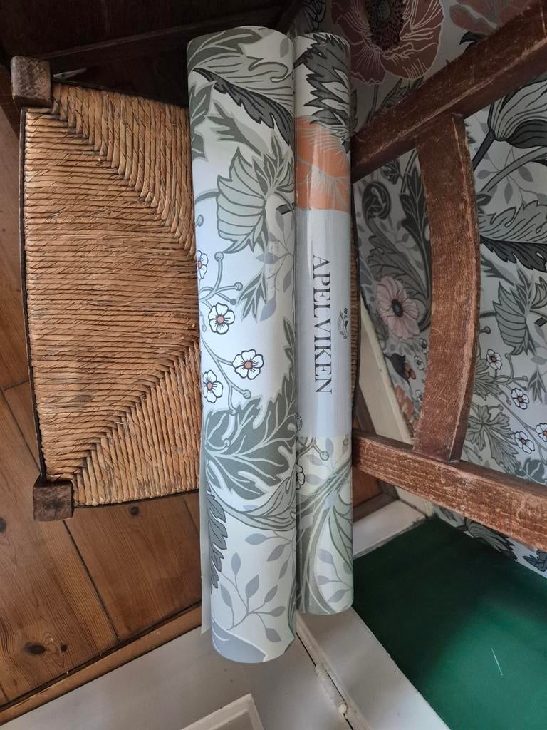 Midbec Apelviken Behang - Nieuw en Ongebruikt, Huis en Inrichting, Stoffering | Behang, Wit, Beige, Groen, minder dan 10 m², Ophalen