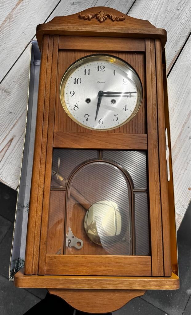 Vintage Slinger Wandklok - Houten Kast met Slinger, Ophalen