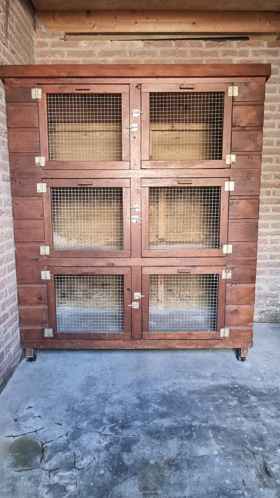 Stevig, degelijk en mooie konijnenflat/hokken, Ophalen, Cavia, 90 cm of meer, Hok