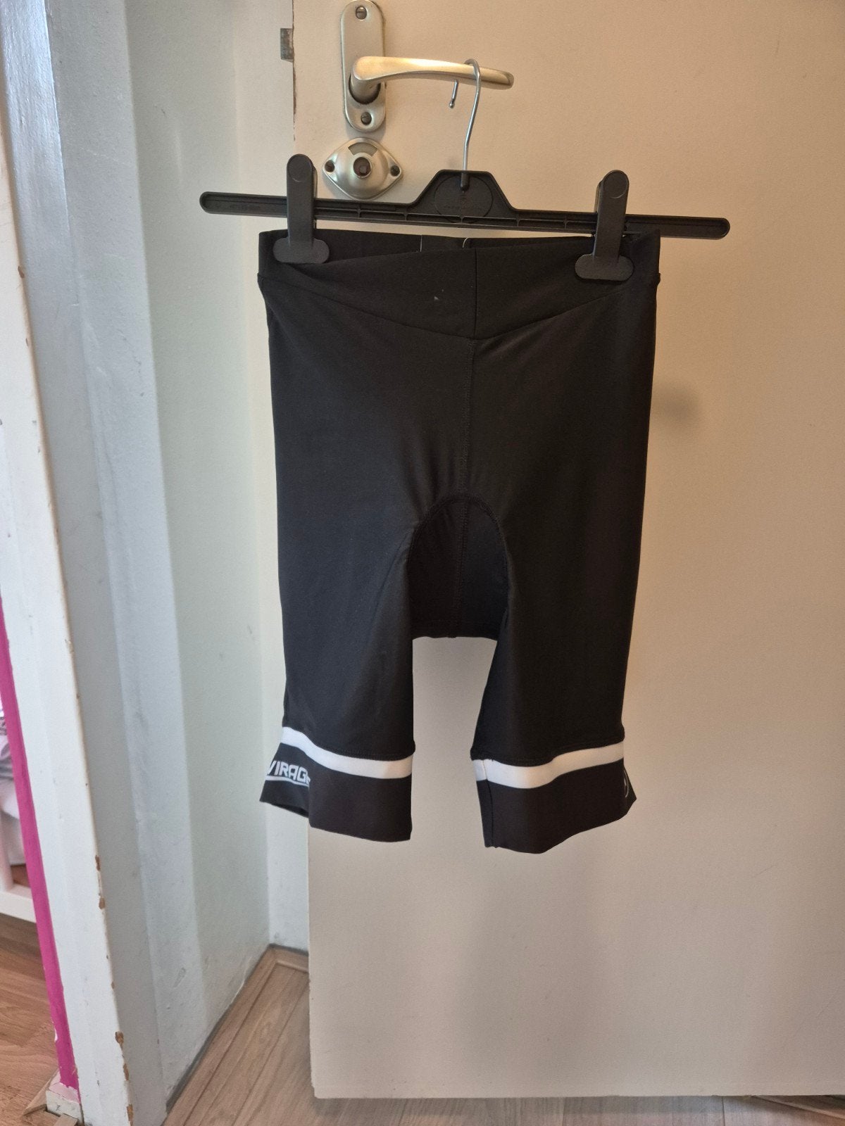 Dames fietsbroek met kruisstuk Virages zwart maat M, Fietsen en Brommers, Fietsaccessoires | Fietskleding, Virages, M, Nieuw, Ophalen of Verzenden