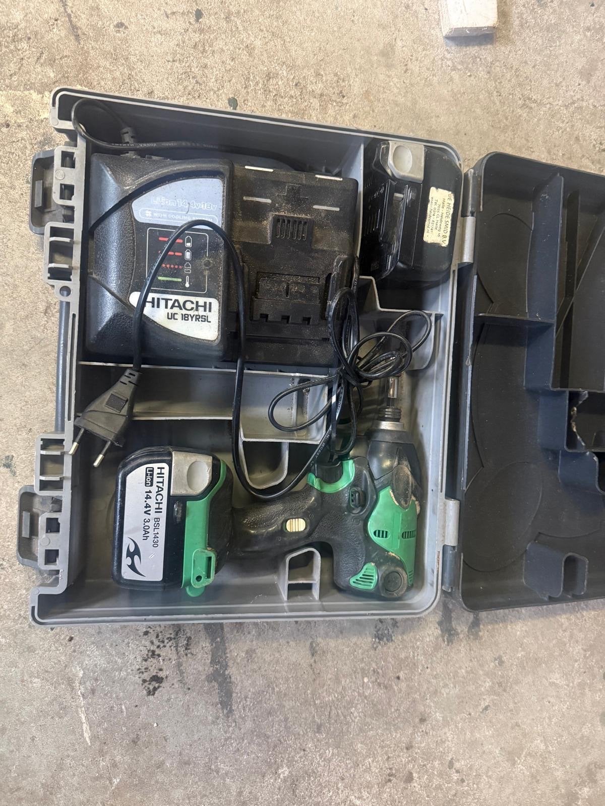 Hitachi Koki WH 14DSL 14.4V Accu Slagschroevendraaier, Gebruikt, Variabele snelheid, Ophalen of Verzenden, Boor- en Schroefmachine