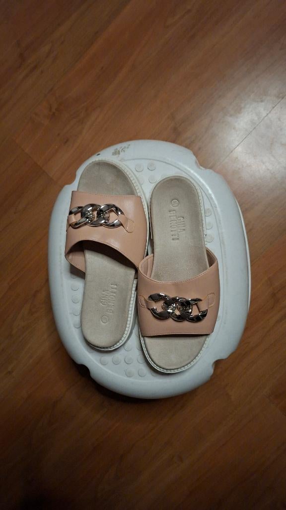 Gina Benotti slippers maat 39, Kleding | Dames, Schoenen, Slippers, Ophalen of Verzenden, Zo goed als nieuw, Roze