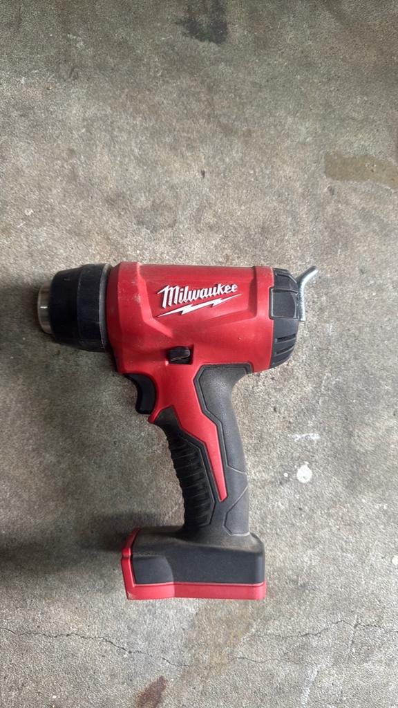 Milwaukee M18 Hittepistool - Draadloos en Krachtig, Verzenden, Zo goed als nieuw