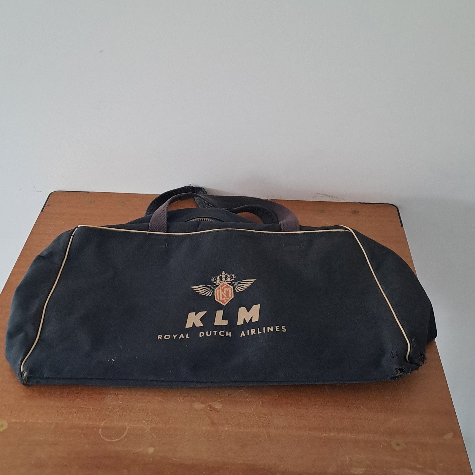 jaren 40-50 KLM reistas met label, Verzamelen, Ophalen of Verzenden, Gebruikt, Overige typen