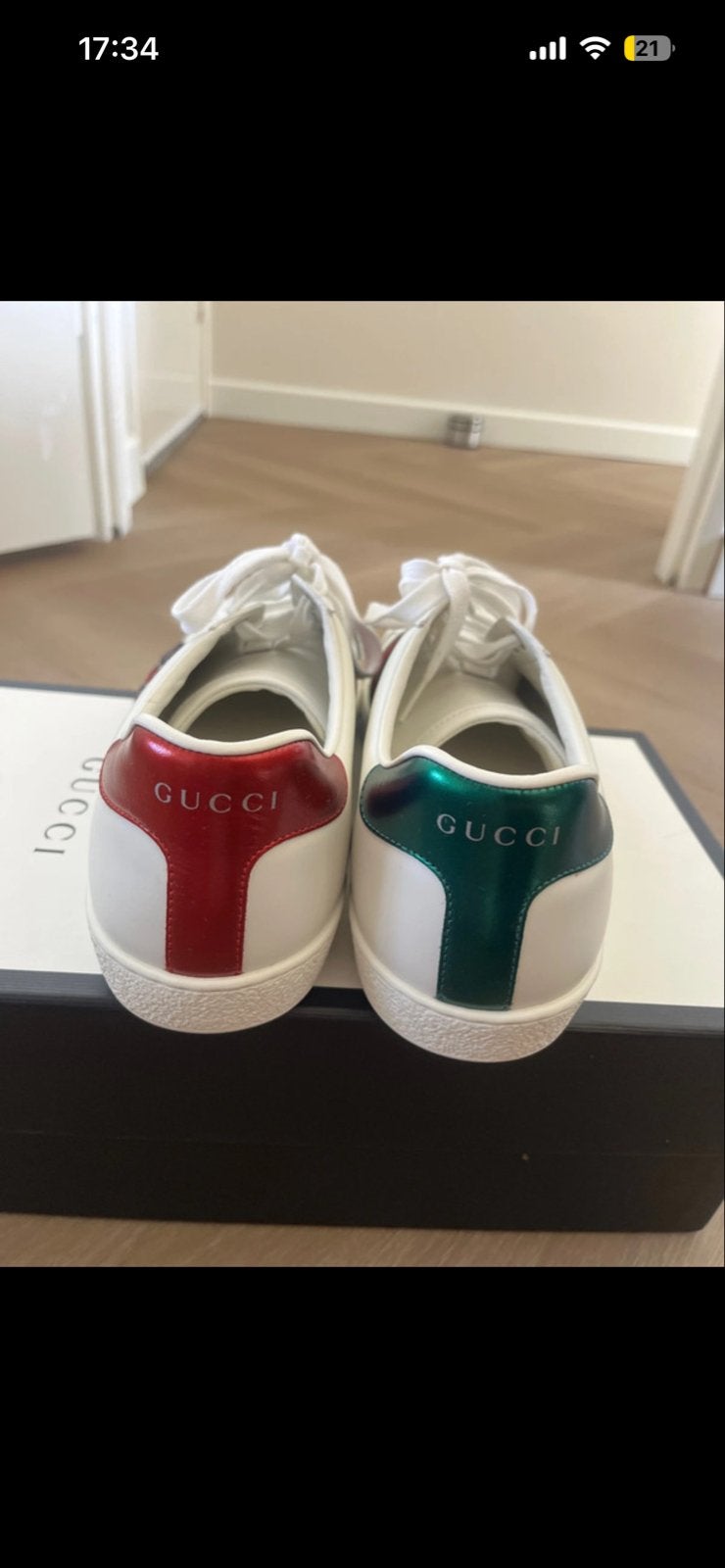 Gucci Ace Sneakers met Slang en Webdetail, Ophalen of Verzenden, Nieuw, Wit, Sneakers of Gympen