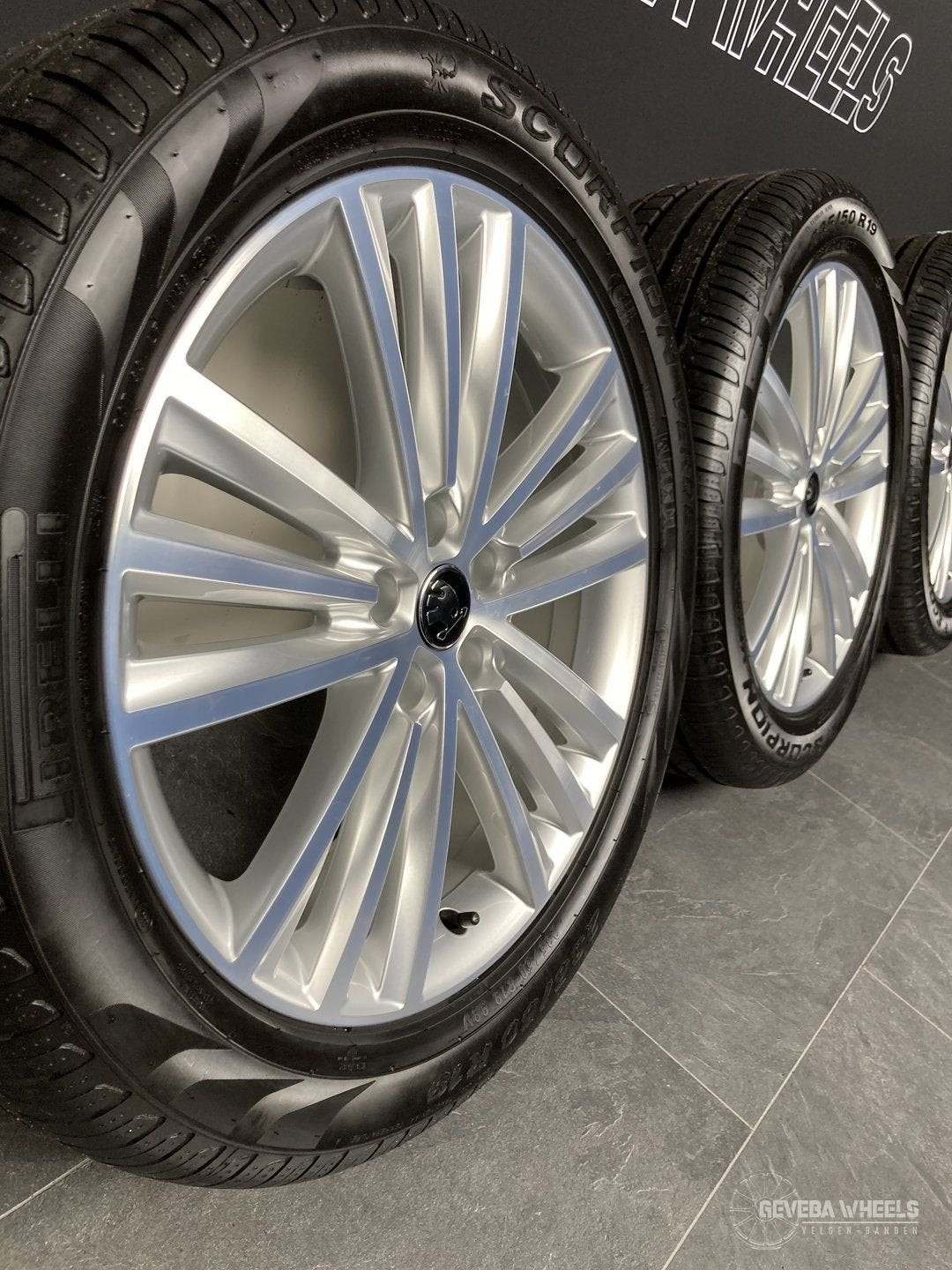 19” originele Skoda Kodiaq velgen + Pirelli banden 5x112 565, 19 inch, Gebruikt, -, -