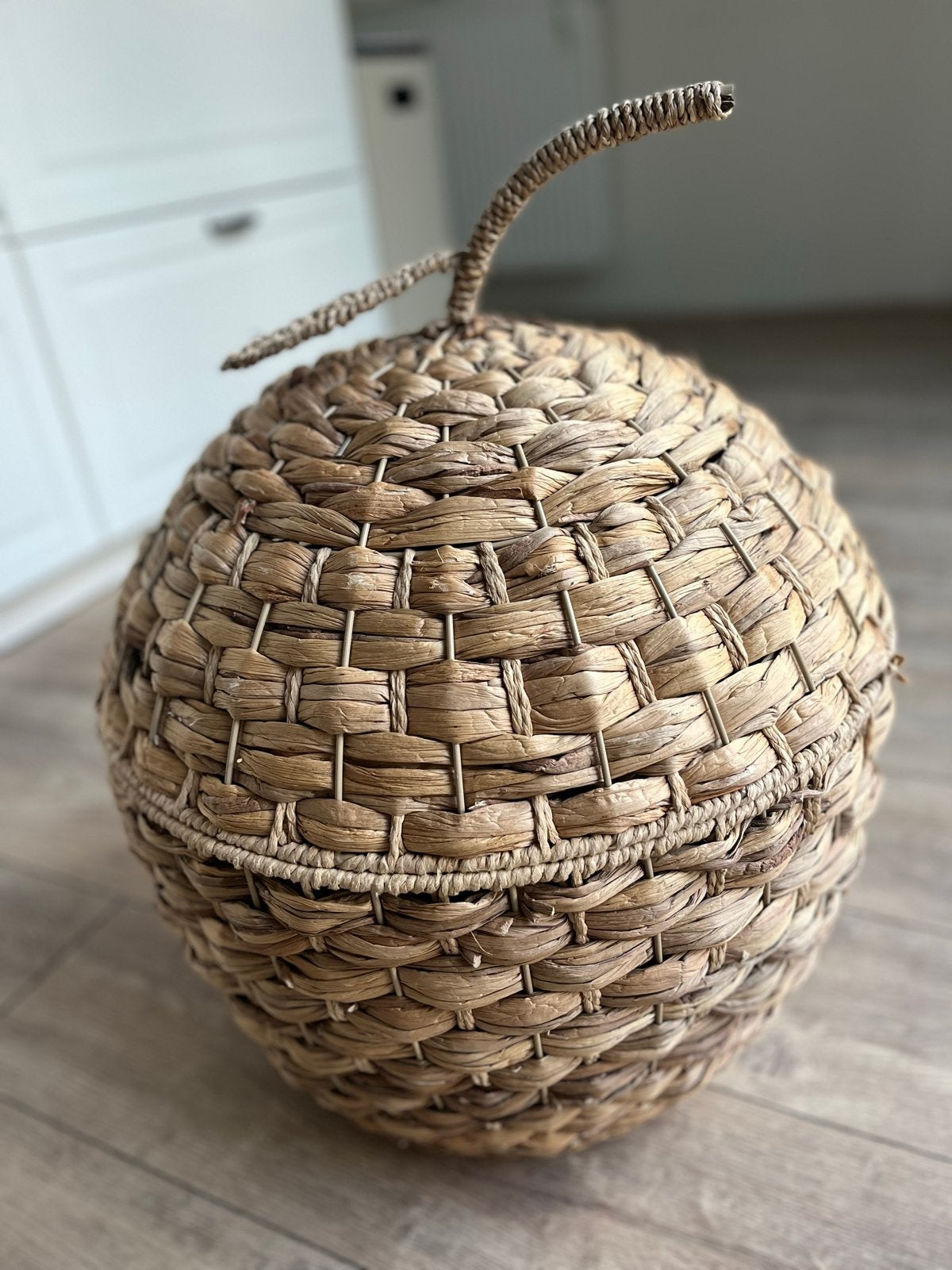 Decoratieve appel van natuurlijk materiaal kwantum, Ophalen, Zo goed als nieuw, Natuurlijk materiaal