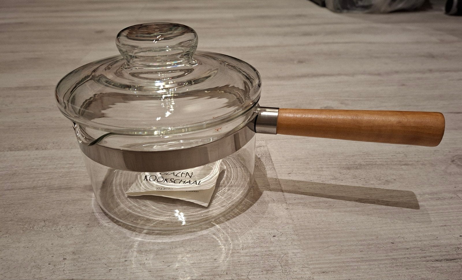 Glazen Kookpan met deksel, Schaal glas met handgreep, deksel, Huis en Inrichting, Keuken | Potten en Pannen, Ophalen of Verzenden