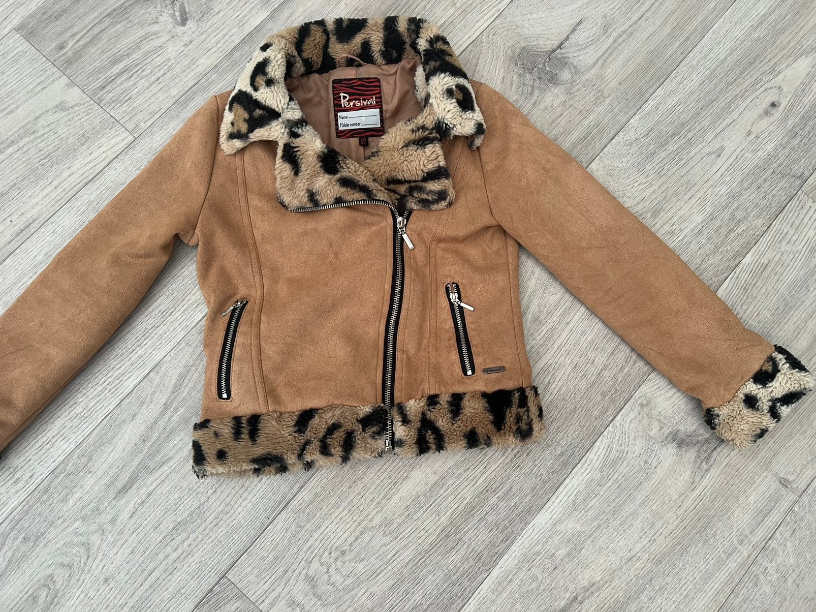 Tussenjas, suede, panter, maat 140/146, beige,merk persival, Kinderen en Baby's, Ophalen of Verzenden, Zo goed als nieuw, Meisje