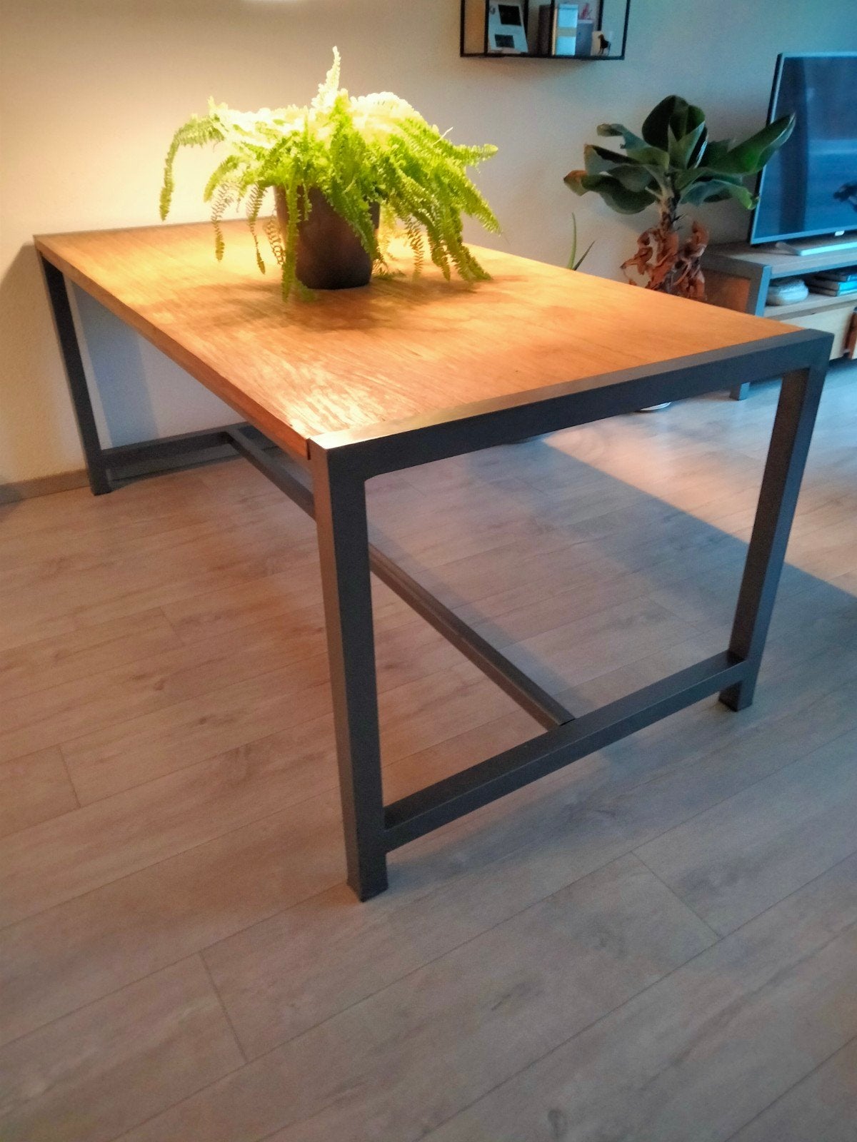 mooie stevige eettafel voor 6 p van pronto, Ophalen, 200 cm of meer, 50 tot 100 cm, Zo goed als nieuw