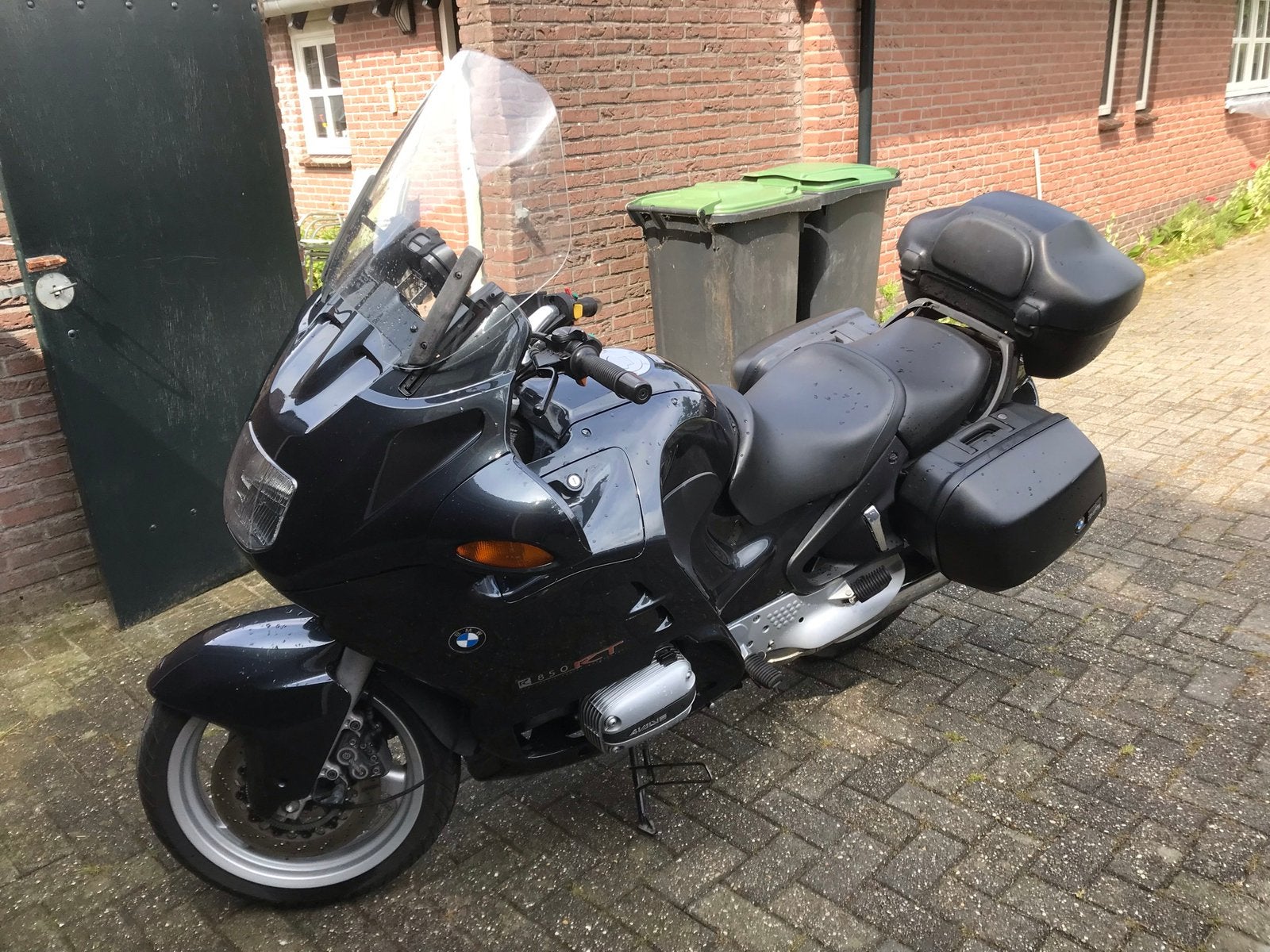 BMW R850 RT - Nette staat , verhoogd scherm, binnenslaper, 2 cilinders, Cardan-aandrijving, Motorrijbewijs A, Gebruikt