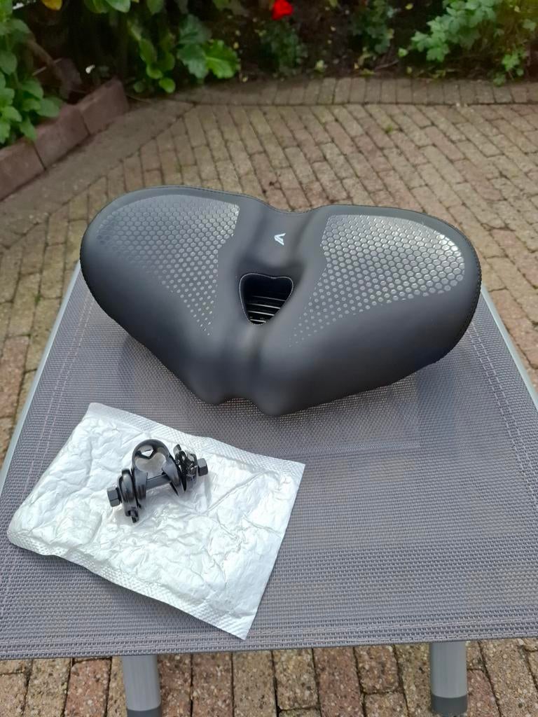 Ergonomisch fietszadel, Nieuw, Ophalen of Verzenden, Ligfiets, Rubber