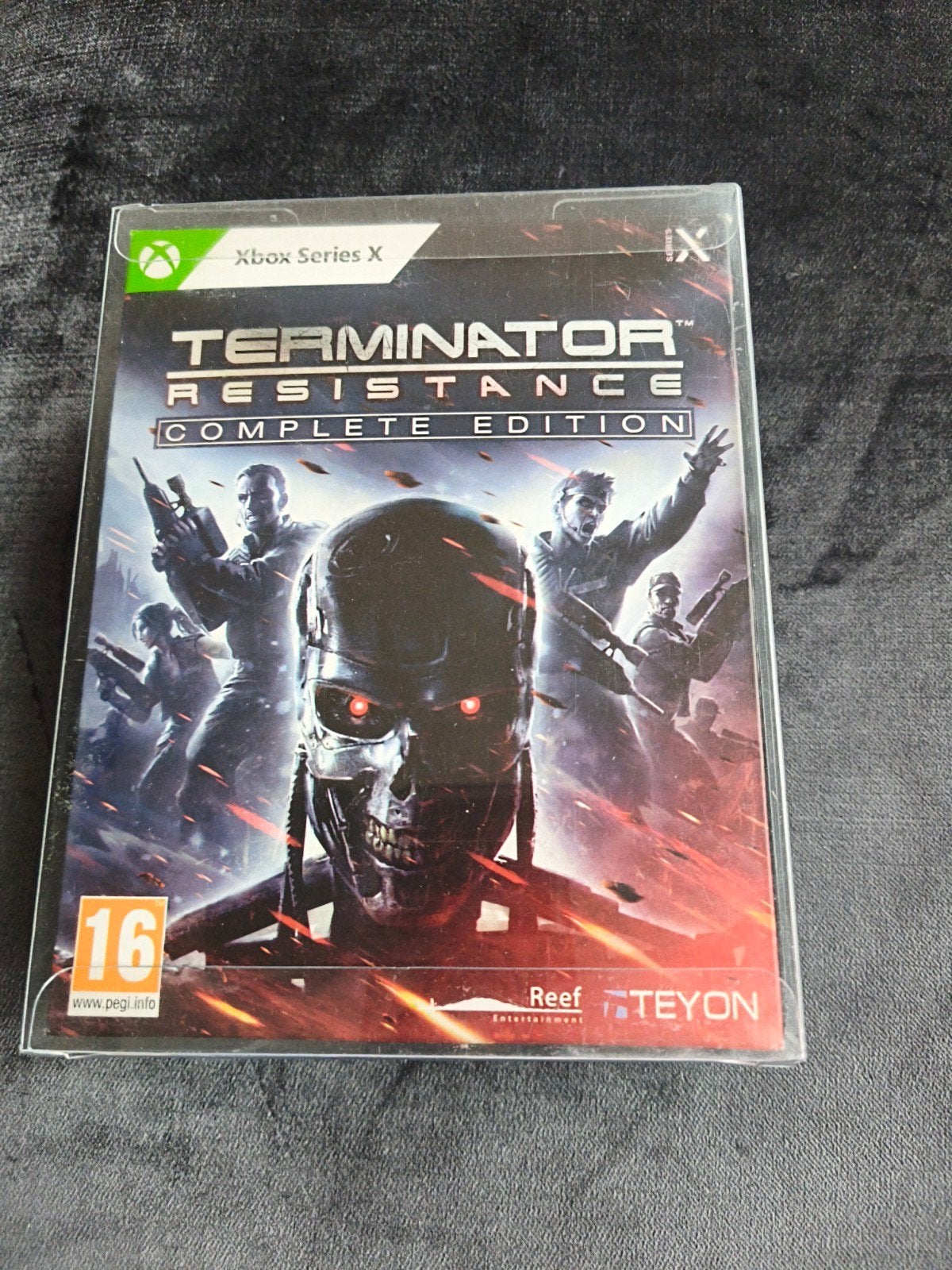 Terminator Resistance Complete Edition Xbox Series X, Ophalen of Verzenden, Zo goed als nieuw