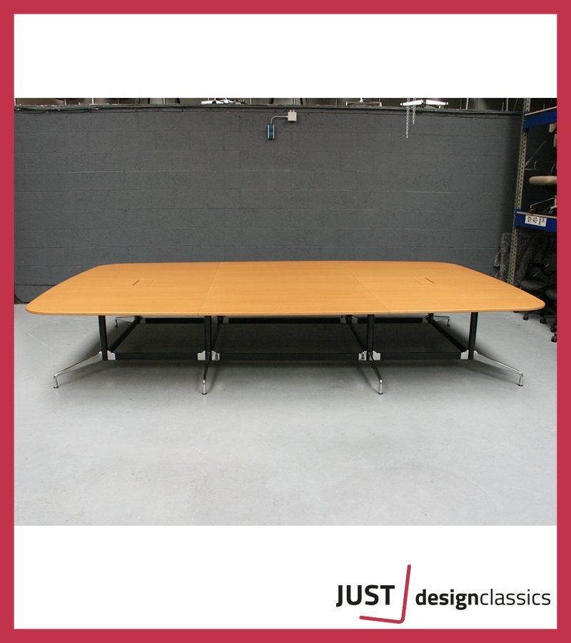 Vitra Eames Segmented Table Bootvorm 430 x 250 cm, Huis en Inrichting, Tafels | Salontafels, Zo goed als nieuw