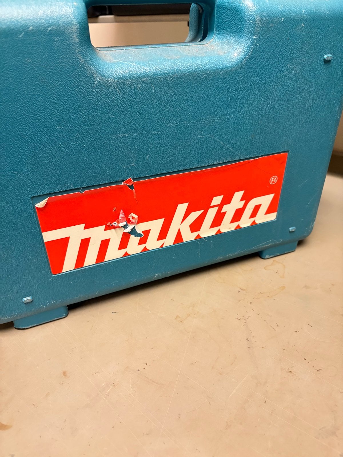 Foto 8 van Makita 6270DWAE3 Accuboormachine met lader en 3 accu's