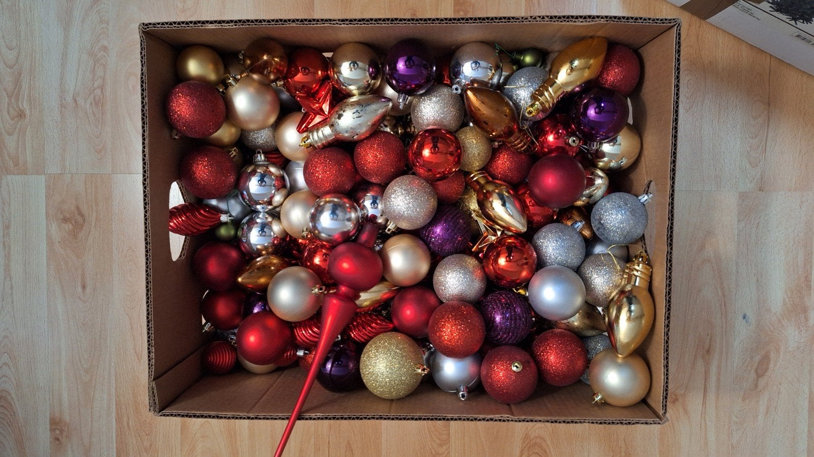 Kerstballen + piek, Diversen, Ophalen, Zo goed als nieuw