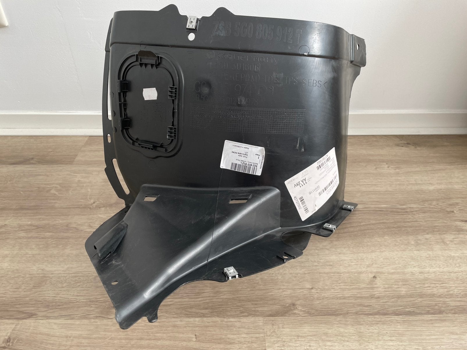 Wielkuip rechts voor vw golf 7 5g0805912l, Volkswagen, Nieuw, Ophalen of Verzenden, Bumper