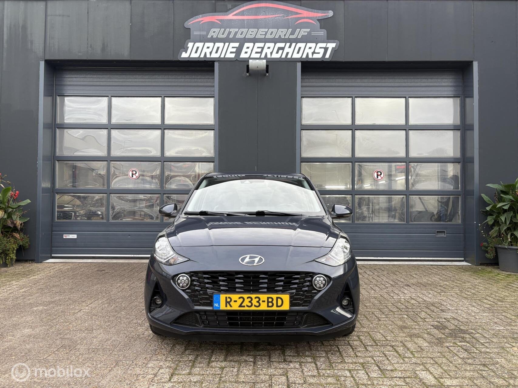 Hyundai i10 1.0 Comfort Automaat!, Start-stop-systeem, Gebruikt, 899 kg, Origineel Nederlands