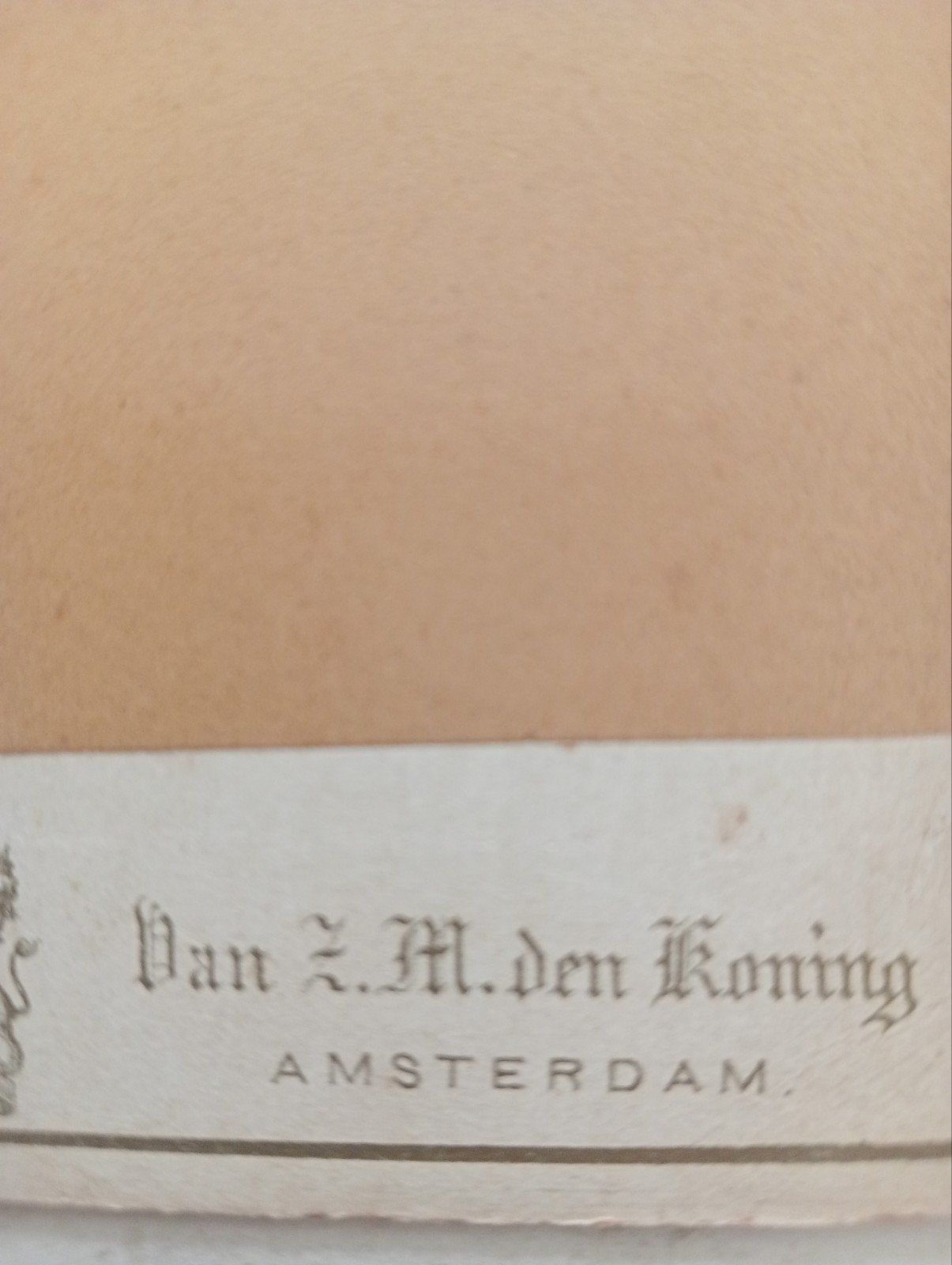 Antieke foto's: Man en Vrouw in traditionele kleding, Ophalen of Verzenden, Voor 1940, Gebruikt, Overige onderwerpen