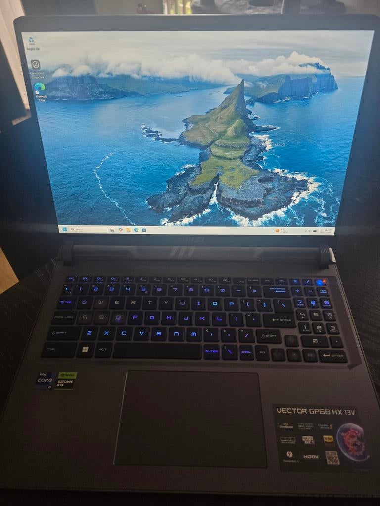 MSI VECTOR GP68HX 13VH, Computers en Software, Windows Laptops, 15 inch, Ophalen of Verzenden, Zo goed als nieuw, SSD