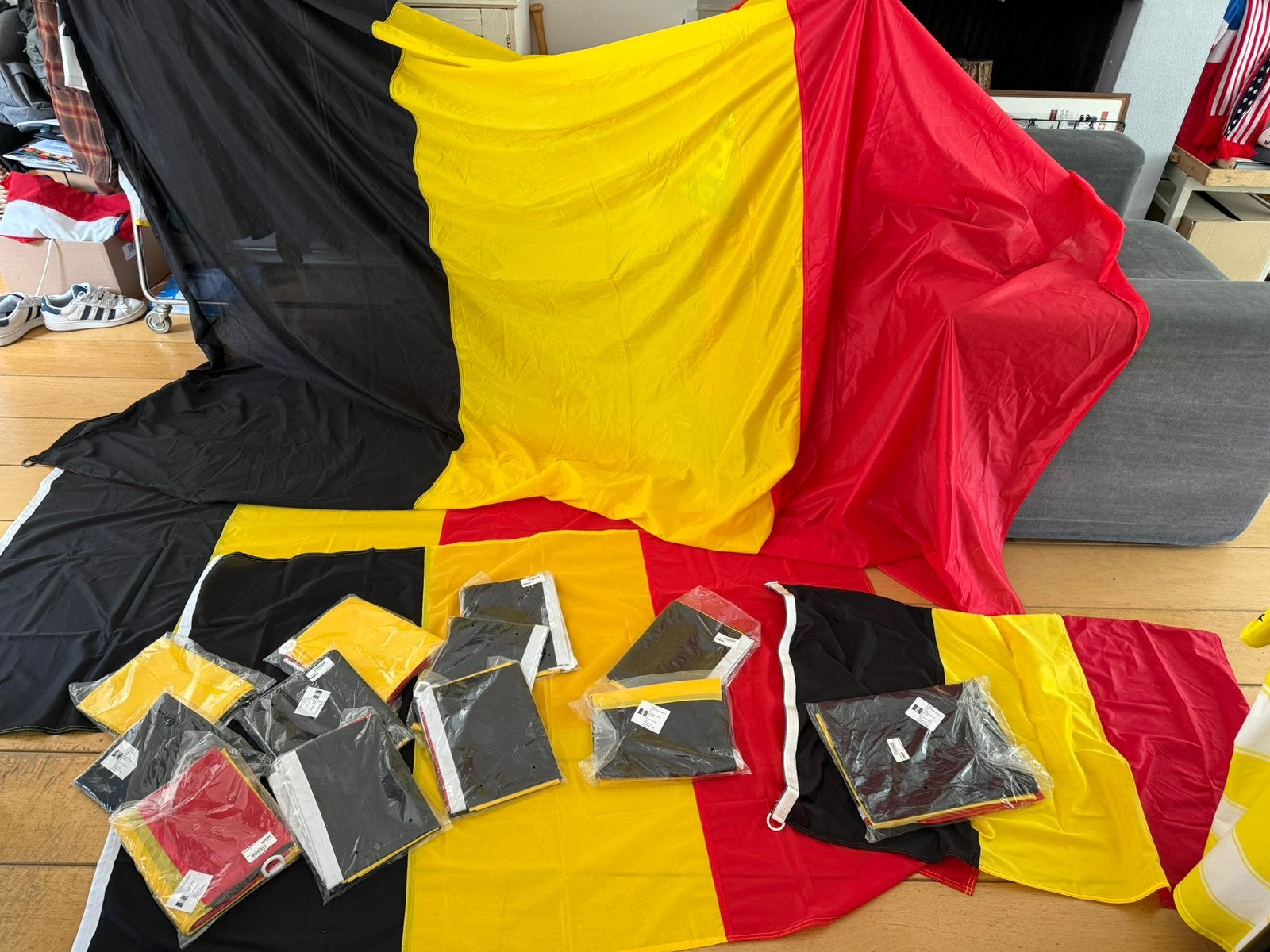 Set grote, nieuwe Belgische vlaggen WK Rode Duivels / Belgie, Ophalen of Verzenden, Nieuw
