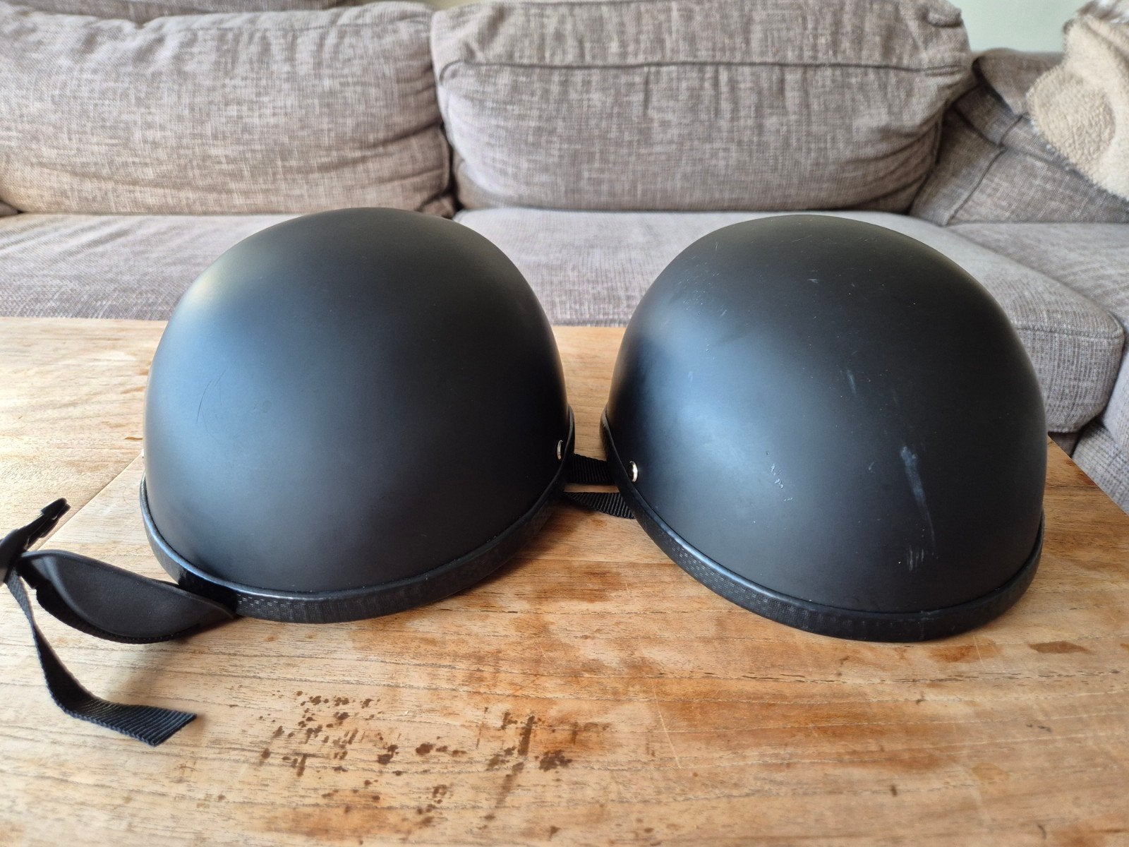 2 scooter helmen, Ophalen of Verzenden