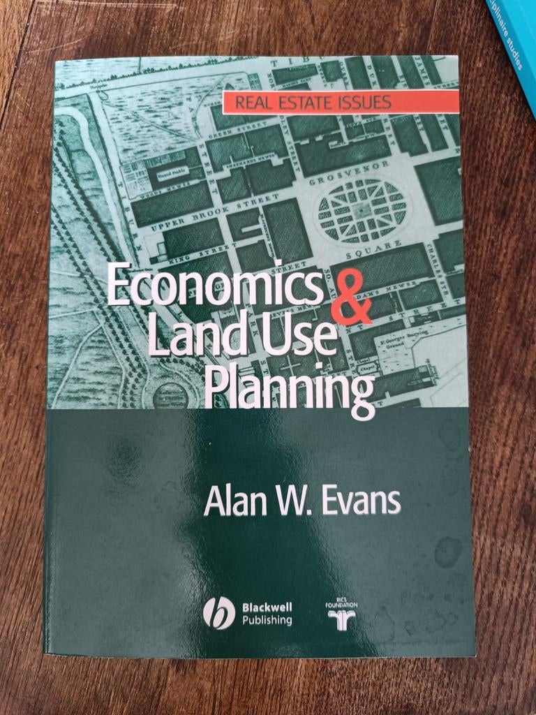 Economics & Land Use Planning, Gelezen, Ophalen of Verzenden, WO, Alan W. Evans
