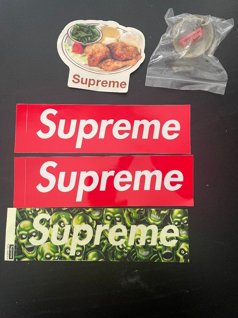 Originele Supreme stickerpakket + stuiterbal, Ophalen of Verzenden, Nieuw