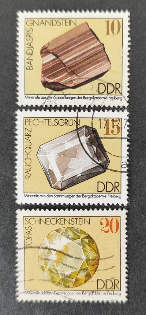 DDR 2304005 Edelsteen, Verzenden, DDR, Gestempeld