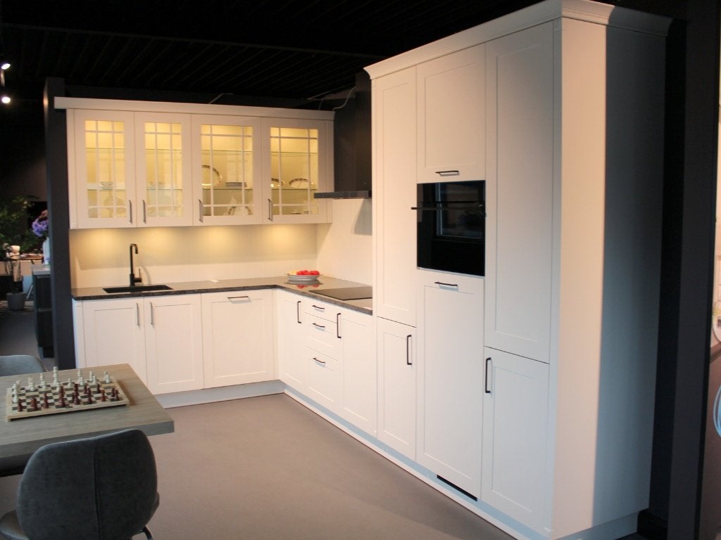 JO44 Witte Artego hoekkeuken met granieten werkblad, Huis en Inrichting, Keuken | Complete keukens, Ophalen, Zu den Meerwiesen 17 32549 Bad Oeynhausen Duitsland