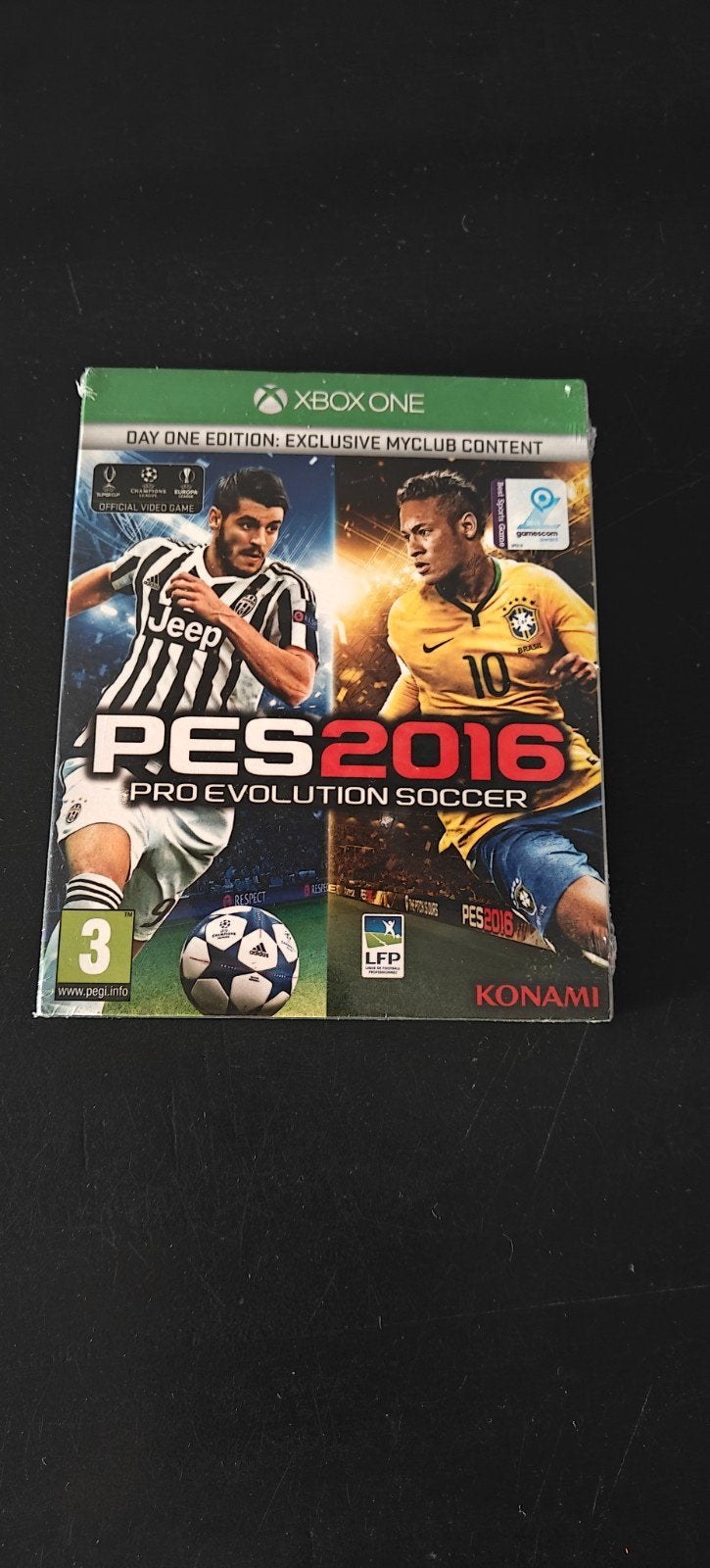 Pro Evolution Soccer (PES) 2016 Day One Edition sealed, Spelcomputers en Games, Online, Nieuw, Ophalen of Verzenden, Sport