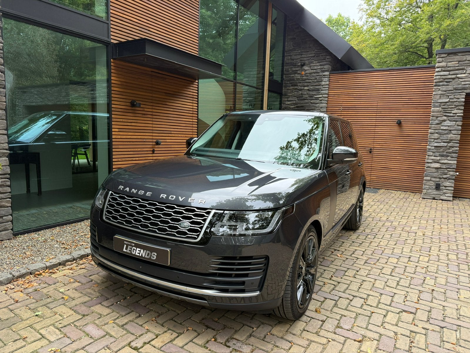 Range Rover P525 5.0 V8 Supercharged (volledig dealer), Auto's, Automaat, Dealer onderhouden, Parkeerassistent, Bedrijf