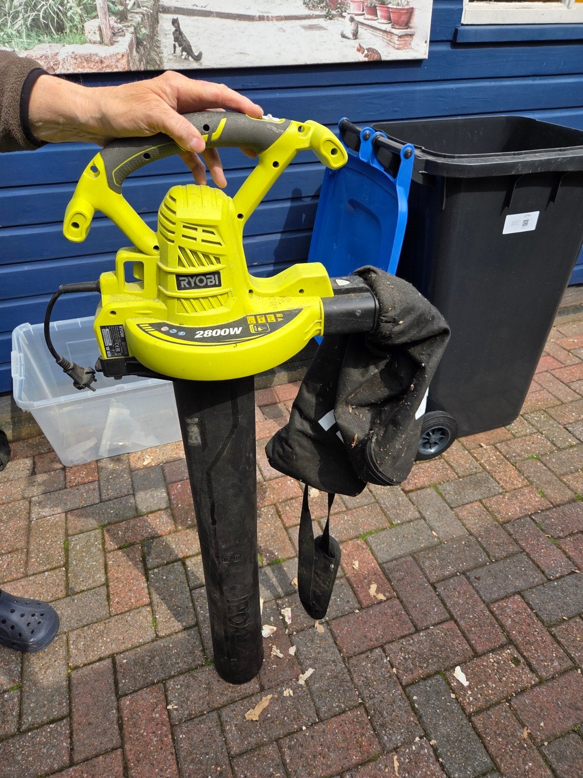 ryobi bladblazer elektrisch rbv2800csv, Ophalen, Elektrisch