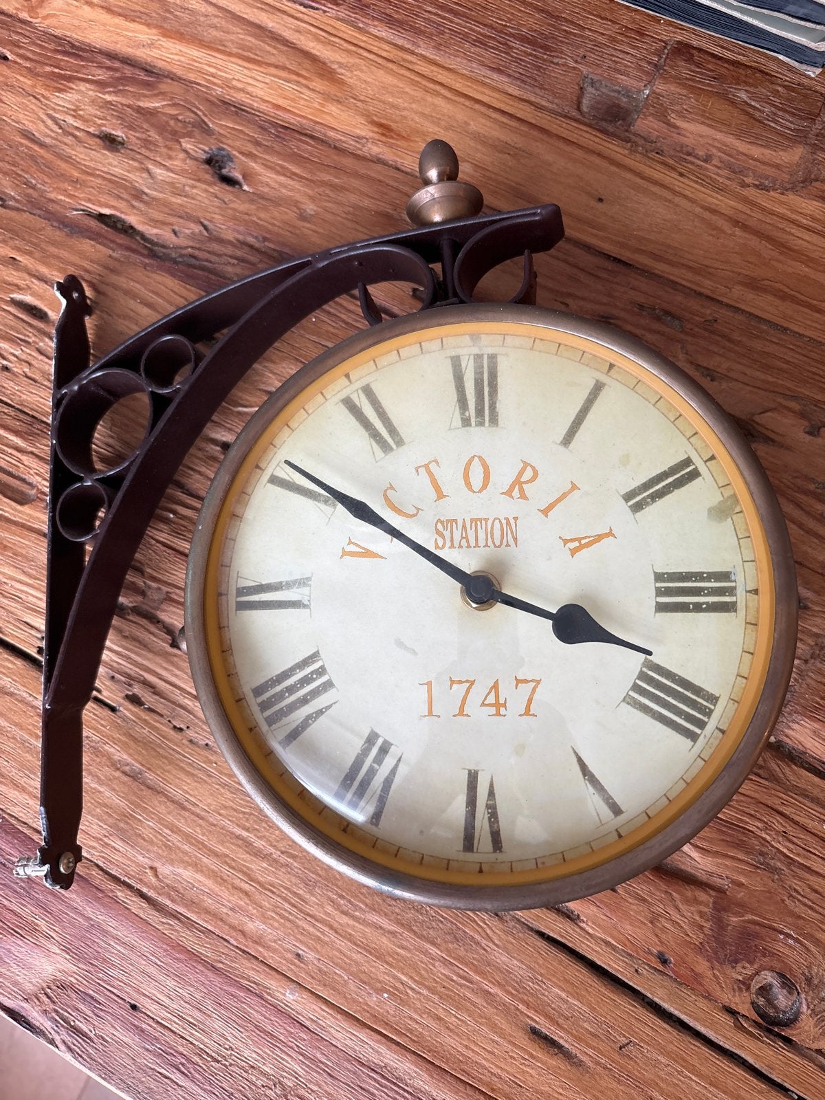 Victoria Station Wandklok - Vintage Stijl, Antiek en Kunst, Ophalen