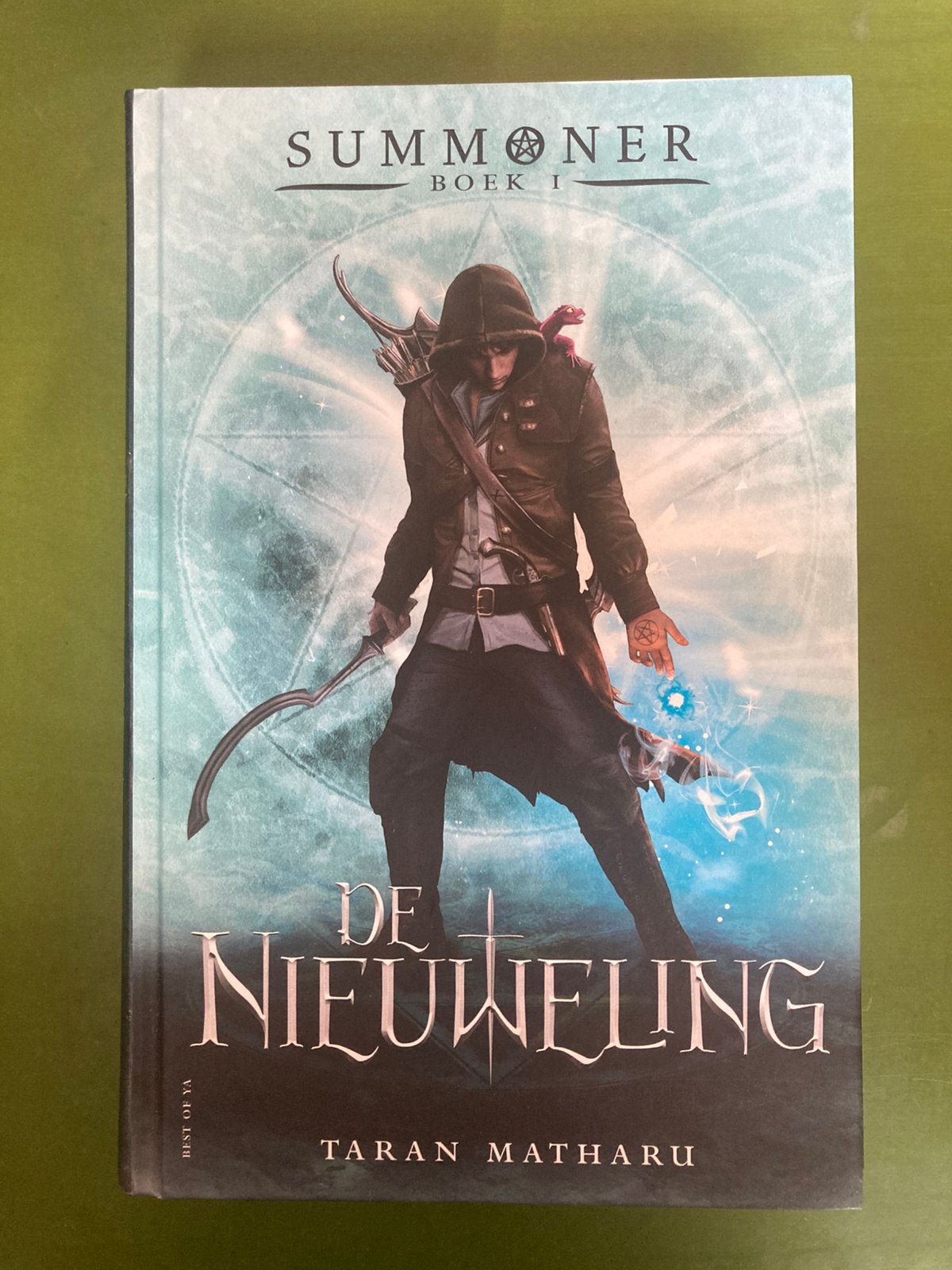 Boek: De Nieuweling, Ophalen, Zo goed als nieuw
