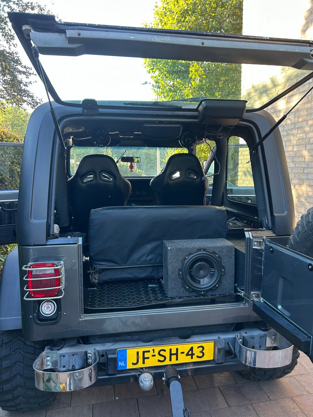 Jeep wrangler 6 cilinder 4,2 liter jongtimer!, foto 6