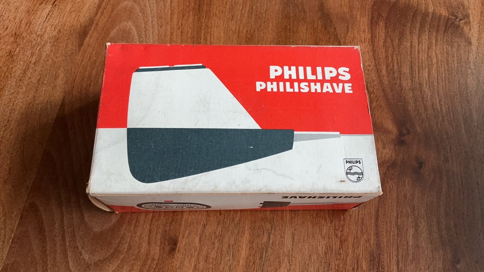 PHILIPS - PHILISHAVE  jaren zestig!, Gebruikt, Hard kunststof, Minder dan 50 cm, Ophalen of Verzenden