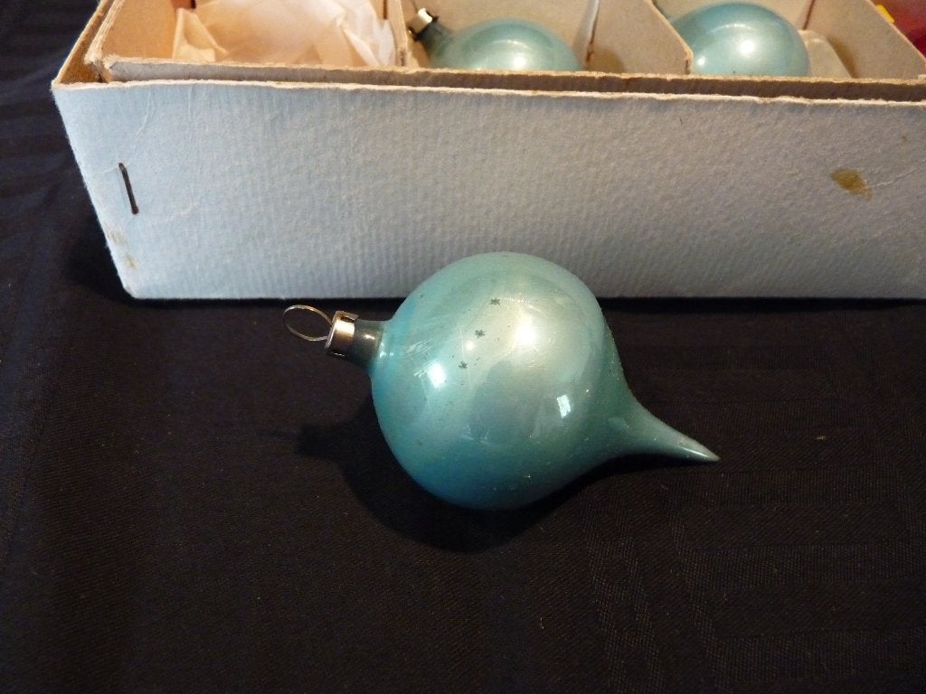 Doos oude glazen kerstballen 6x blauw 6x rood, Ophalen, Gebruikt